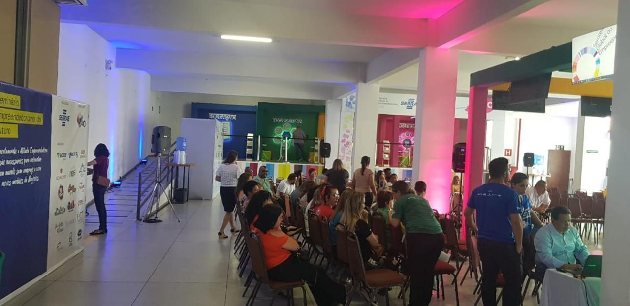 Podium Apart Hotel Varginha  Zewnętrze zdjęcie