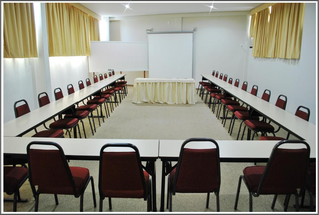 Podium Apart Hotel Varginha  Zewnętrze zdjęcie